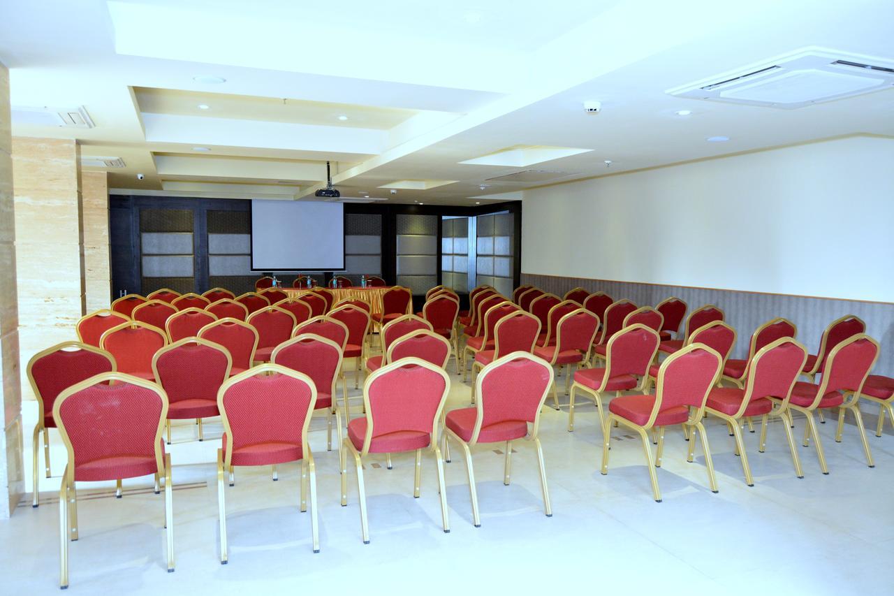 Hotel Orion Premiere Panaji Zewnętrze zdjęcie